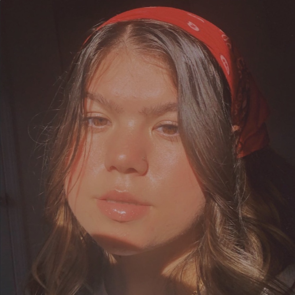 Meet your Posher, Juliana